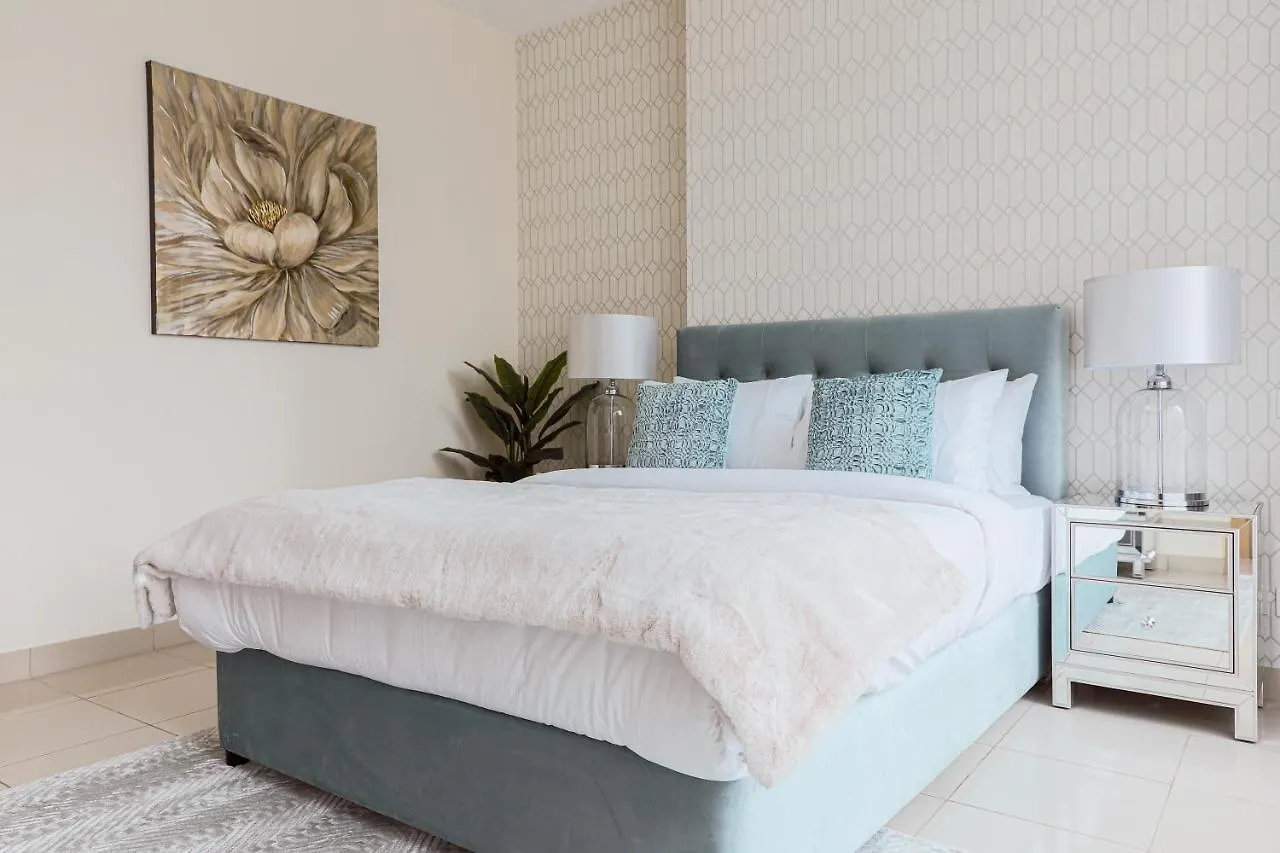 Nasma Luxury Stays - Pastel-Colored Apt With Jaw-Dropping Marina Views Dubai