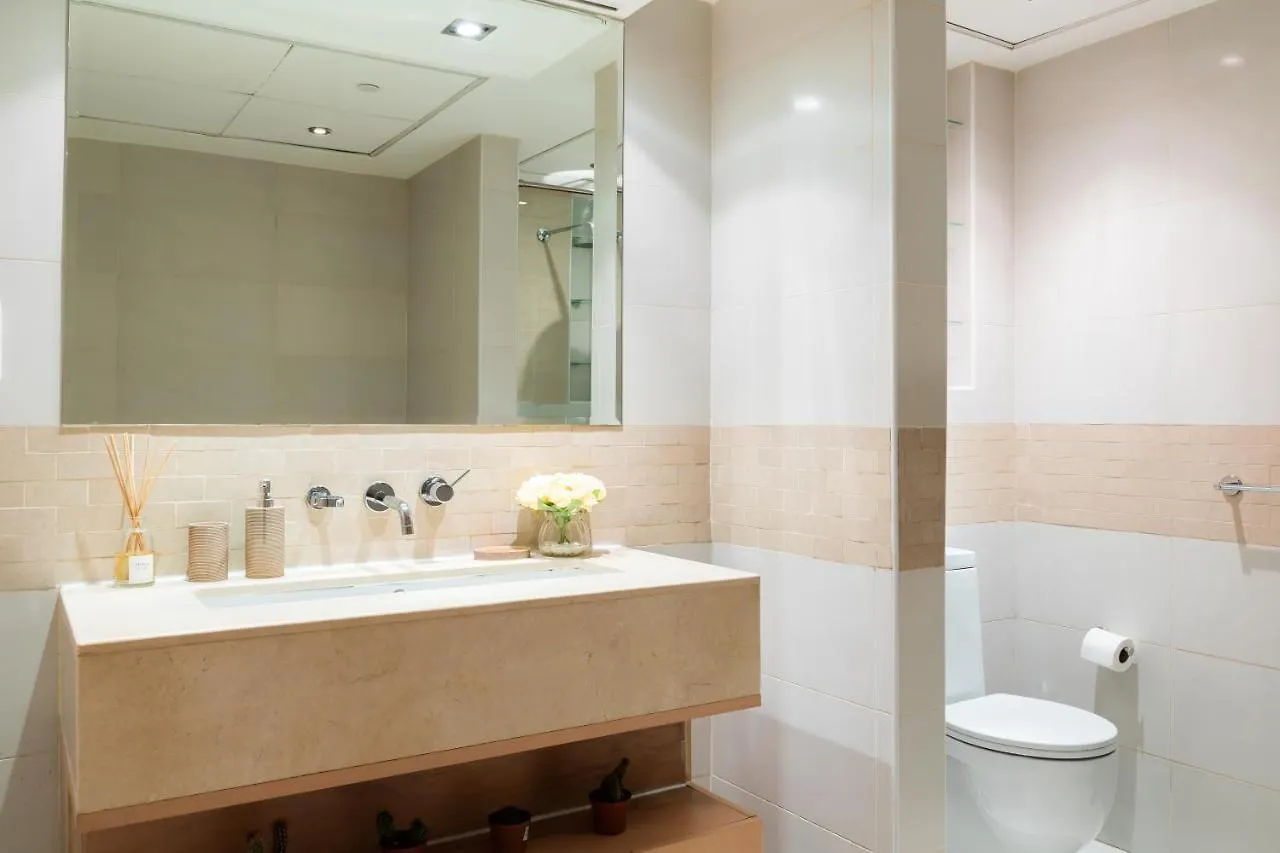 דובאי Nasma Luxury Stays - Pastel-Colored Apt With Jaw-Dropping Marina Views דירה